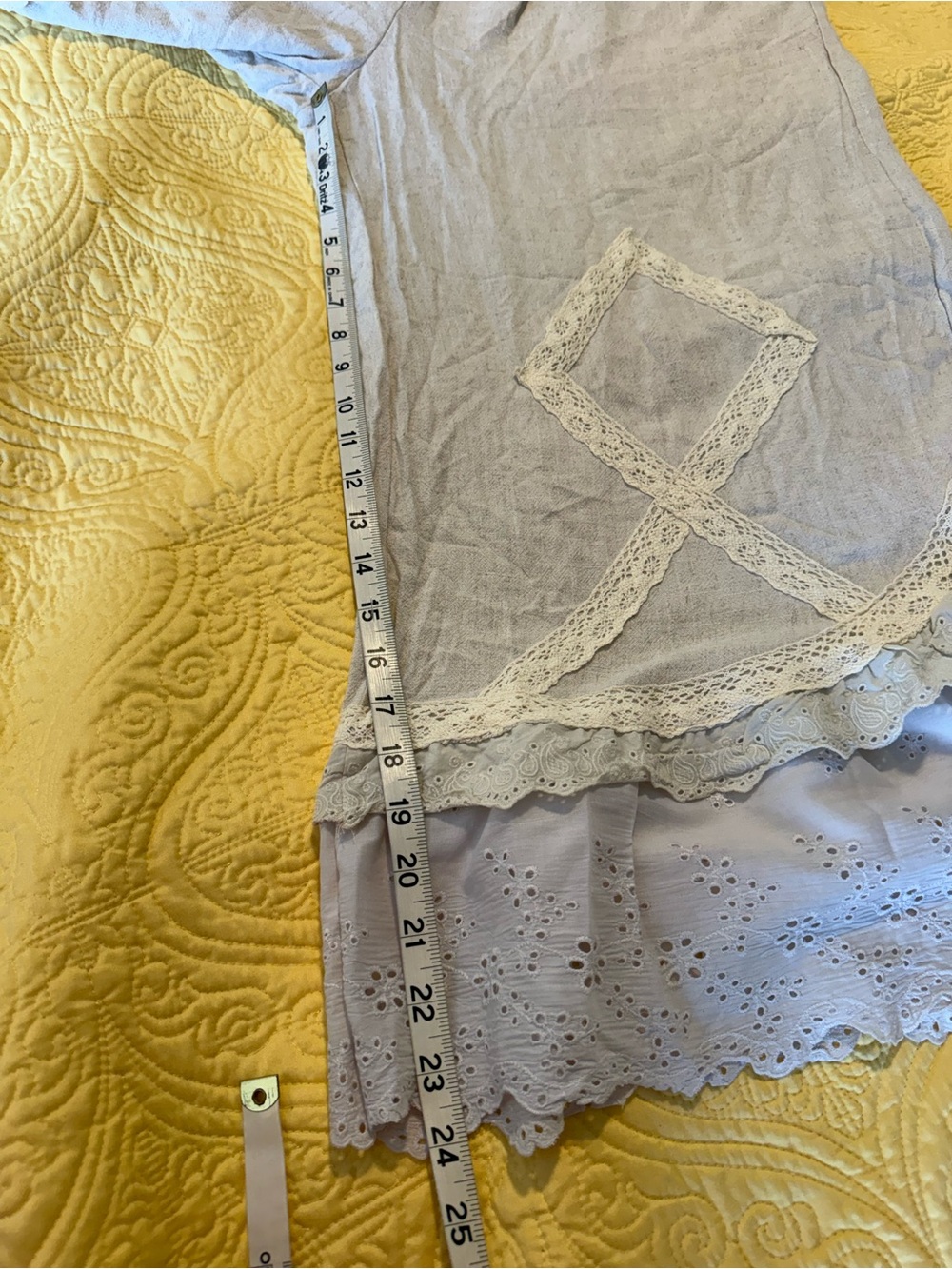 H030 NWT Magnolia XL w16-25 Light Beige Wide-Leg Boho Pants with Lace Trim - Picture 8 of 9
